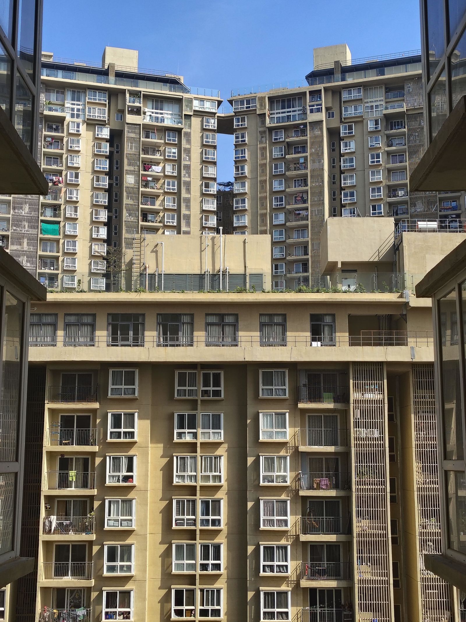 How Apartments Are Becoming India's Largest Offline Social Networks - business-standard.com
